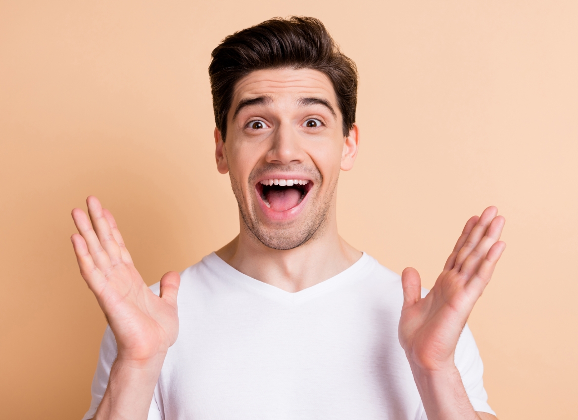 il est possible d’améliorer grandement plusieurs aspects visuels par un traitement facile à mettre en œuvre : les facettes dentaires. il est possible d’améliorer grandement plusieurs aspects visuels par un traitement facile à mettre en œuvre : les facettes dentaires.
